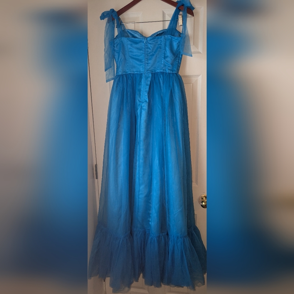Tie Shoulder Ruffle Hem Mesh Maxi Dress In Color Blue. Size Medium.  $109 retail - Picture 10 of 10